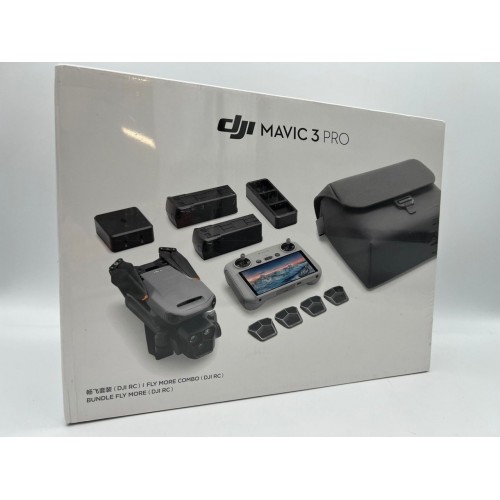 Квадрокоптер DJI Mavic 3 Fly More Combo в Домодедово DJI RC / с экраном